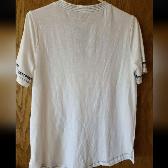 St. John's Bay Embroidered Short Sleeve Top Size S - Picture 6 of 6